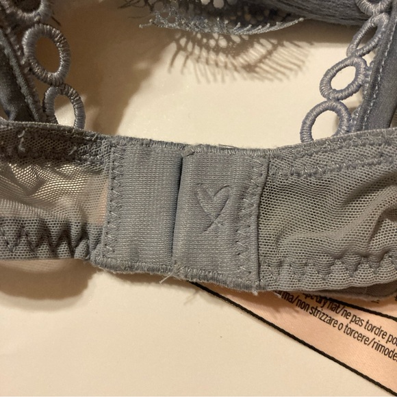 Victorias Secret Dream Angels 34B Lacey Padded Bra Underwire Adjustable - Picture 6 of 12